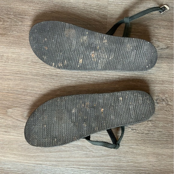 Sandals - Picture 2 of 2